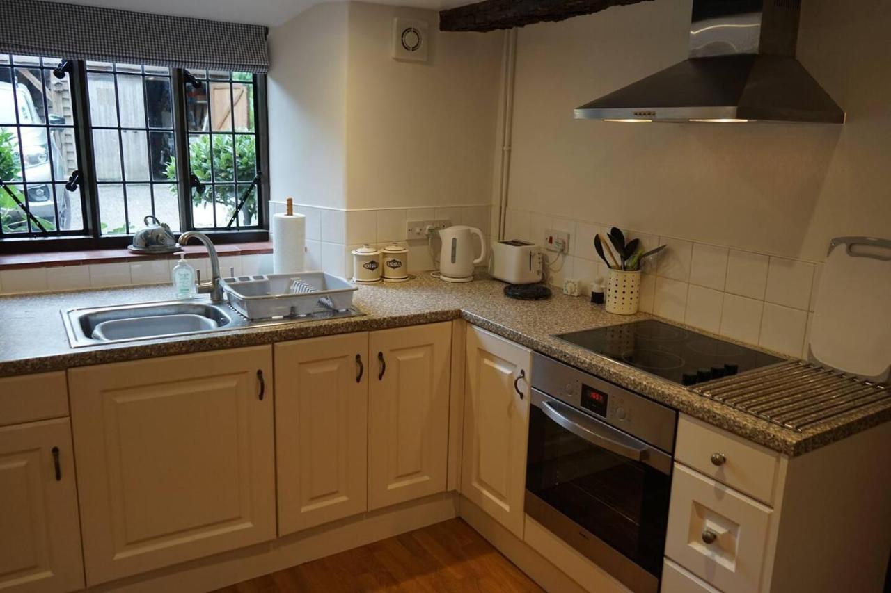 Stunning Historic 2-Bed House In Shaftesburyヴィラ エクステリア 写真